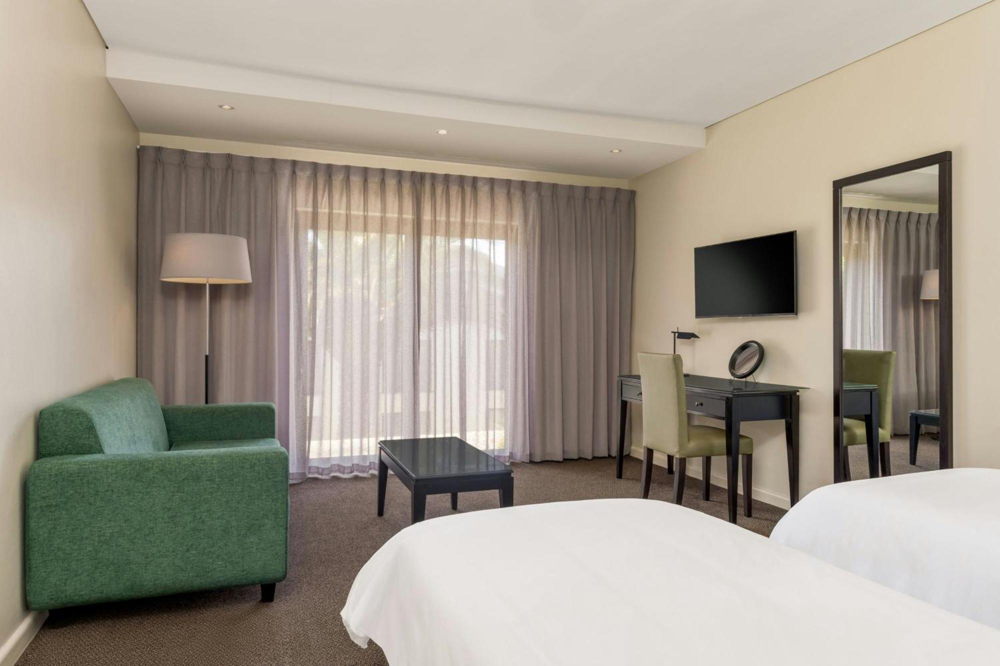 Lord Charles Hotel, Somerset West, A Tribute Portfolio Hotel Экстерьер фото