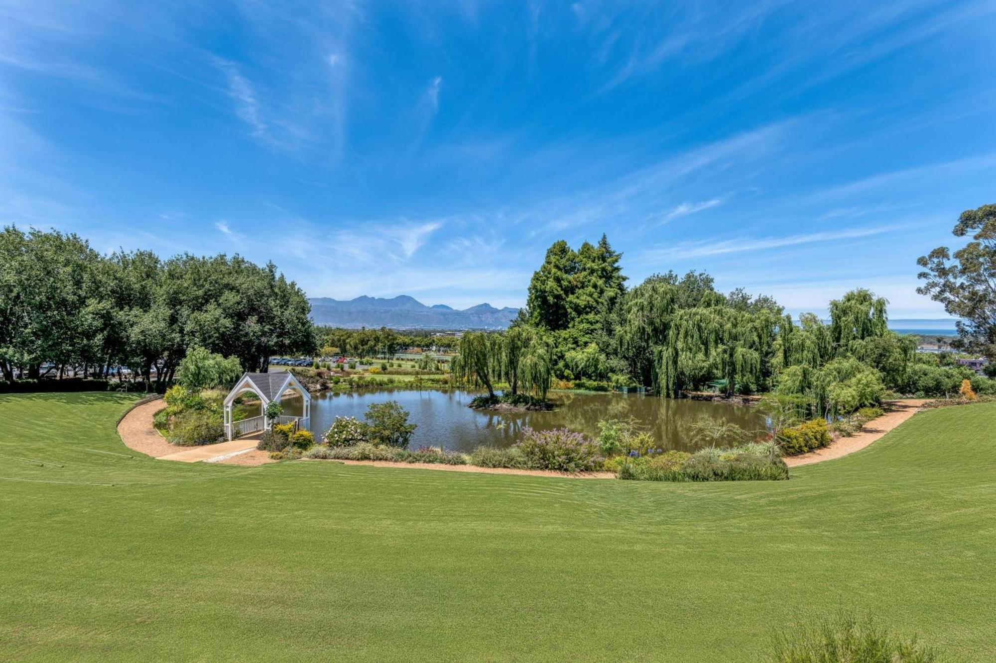 Lord Charles Hotel, Somerset West, A Tribute Portfolio Hotel Экстерьер фото